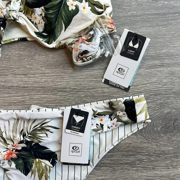 Rip Curl On The Coast Bandeau Bikini Top & Reversible Cheeky Bottoms - Picture 12 of 14